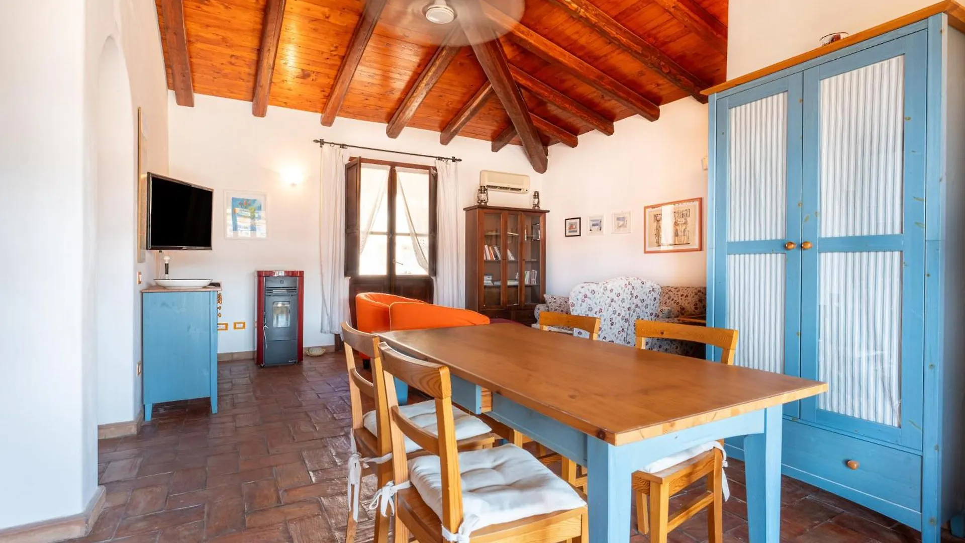 Casa Cadorna 8 Free Wifi Centrale Villasimius Italy